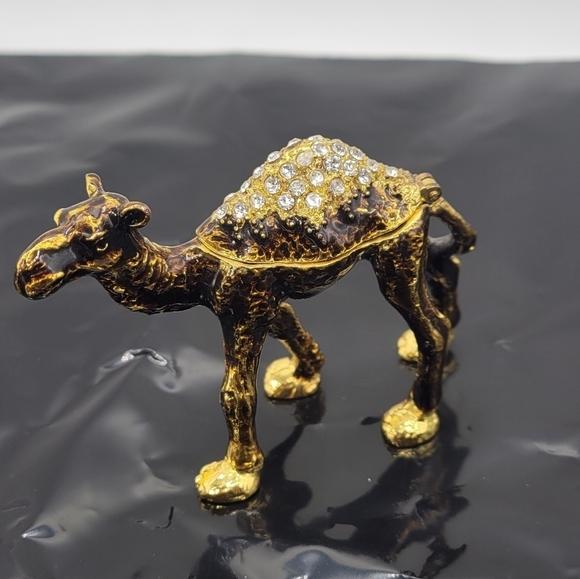 Jewelry - Rare Miniauture Camel Bejeweled Gold & Enamel Camel Trinket VTG W/Clear Stones